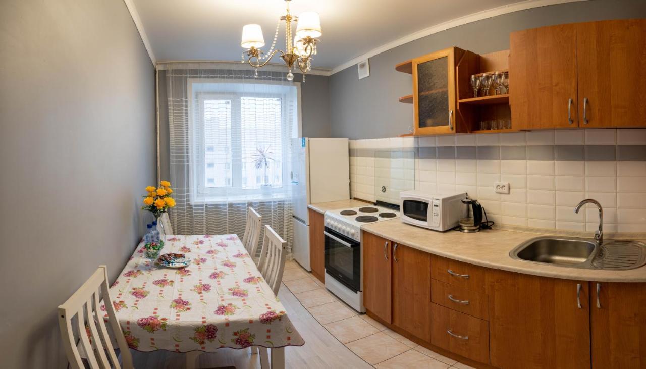 4Х Comnatnye Apartamenty Pavlodar Extérieur photo