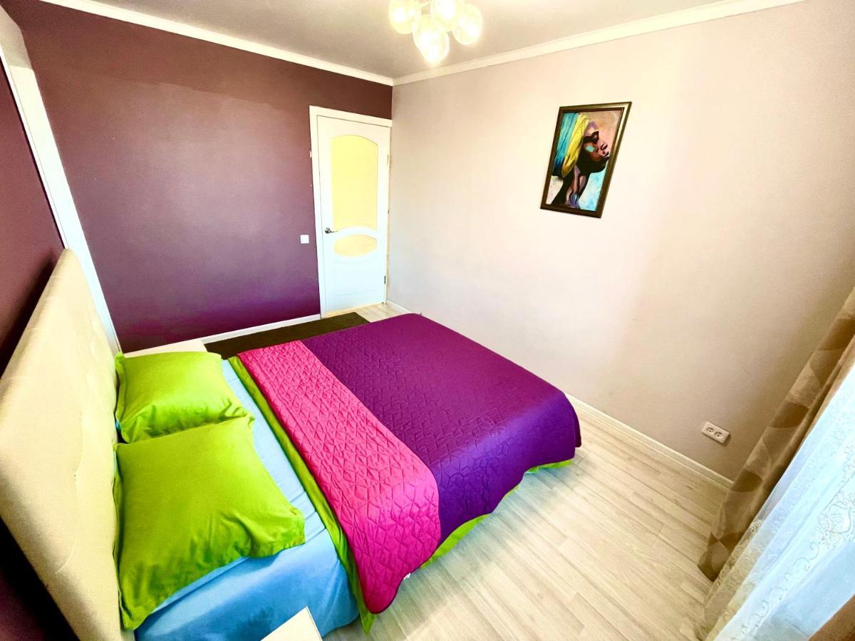 4Х Comnatnye Apartamenty Pavlodar Extérieur photo